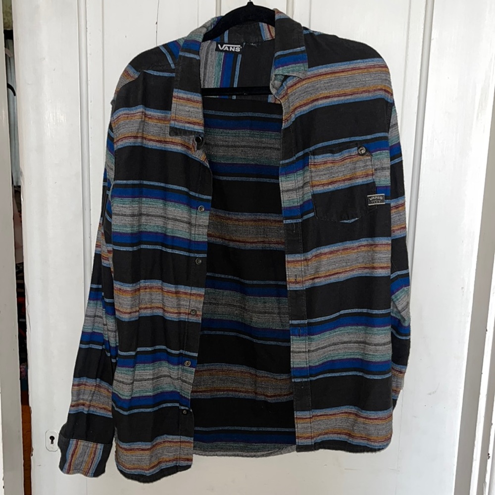 Men’s Vans button up long sleeve shirt